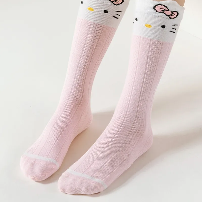 Hello Kitty Sweetheart Graphic Lounge Socks